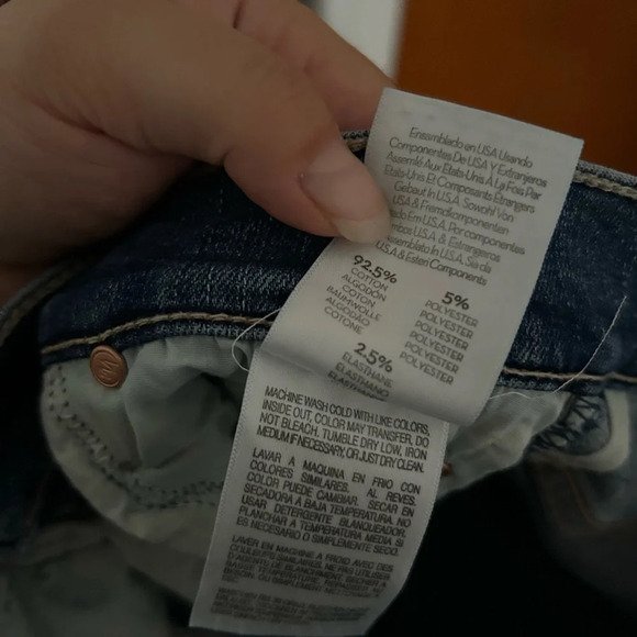 MOTHER THE INSIDER CROP STEP CHEW JEANS - Picture 7 of 8